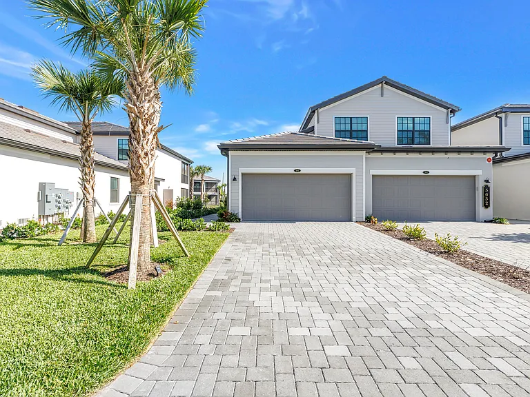 5632 Summit Pointe Cir #101 — Photo 18