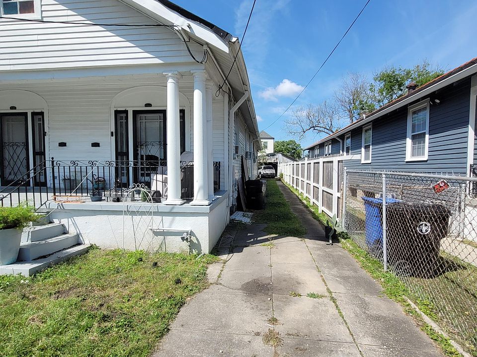 2nd image of 2022 Music St #2022
