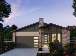 8632 Whiteclover St, Littleton, CO 80125