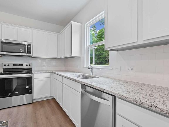 7th image of this home