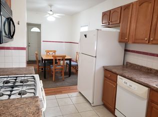 243 Smith St, Cranston, RI 02905