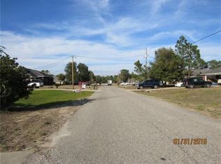 1927 Seahawk Ln, Navarre, FL 32566