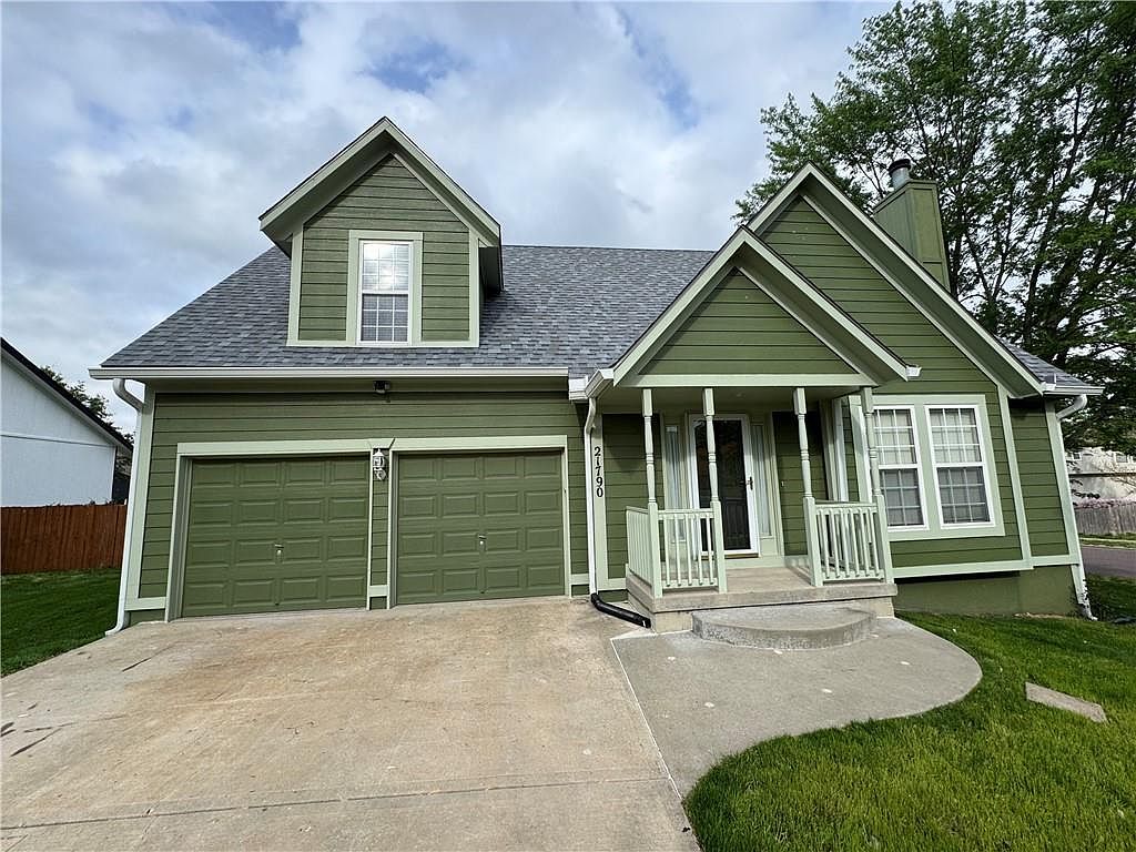 21790 S Race St, Spring Hill, KS 66083 | Zillow