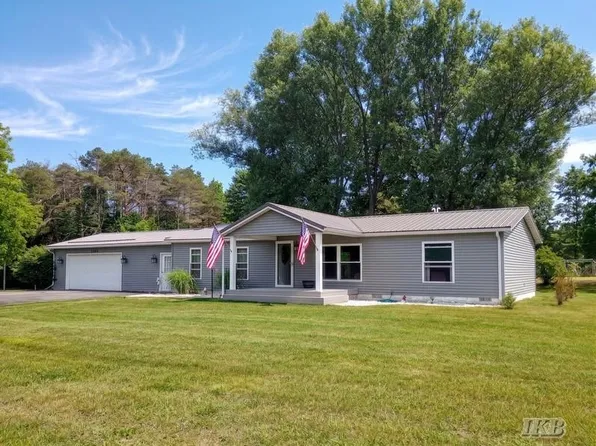 1245 Chappel Valley Rd, Gladwin, MI 48624
