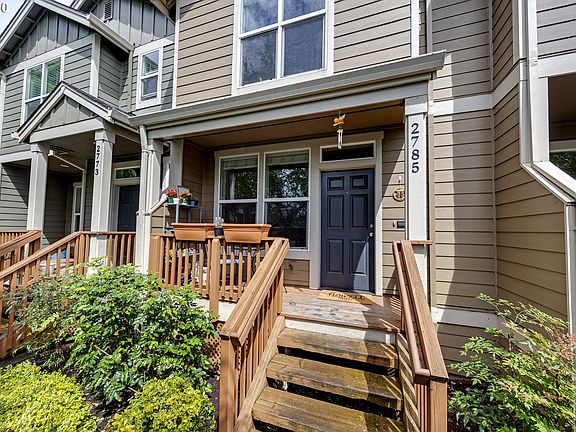 2nd image of 2785 SE Palmer Ct