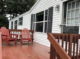 80 Ryefield Dr, Old Orchard Beach, ME 04064