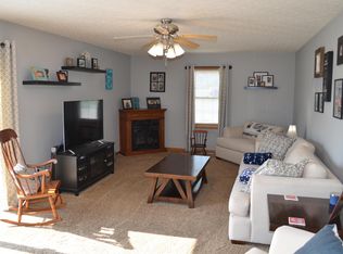 200 Willow Way, Thornville, OH 43076