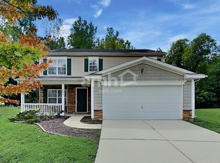 8209 Ainsworth St, Charlotte, NC 28216