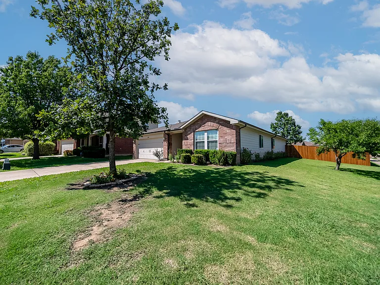 Corner homesite nearly 1/4 acre