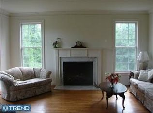 1104 Legacy Ln, West Chester, PA 19382