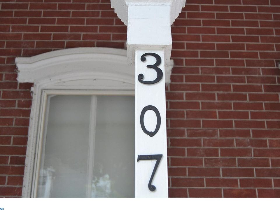 2nd image of 307 Gay St