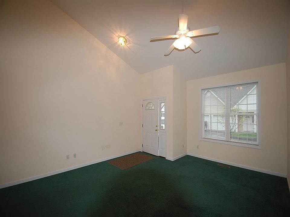 2nd image of 2950 State St #21