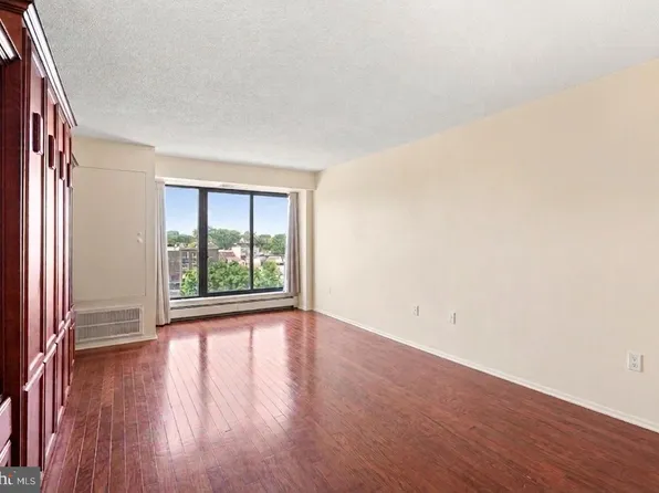 2001 Hamilton St APT 723, Philadelphia, PA 19130