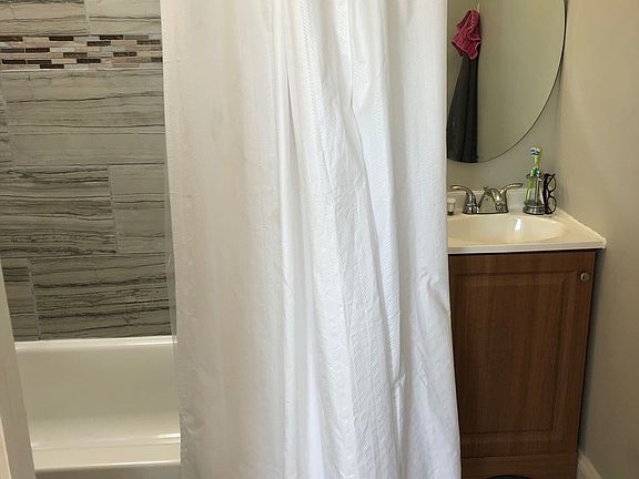 5th image of 1041 Saint Paul St APT 8