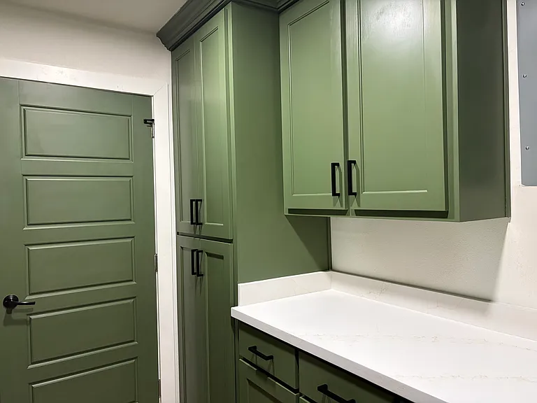 712 Harvey St — Photo 18