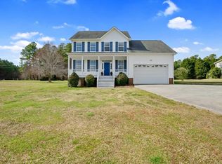 2001 Thoroughbred Ln, Hillsborough, NC 27278