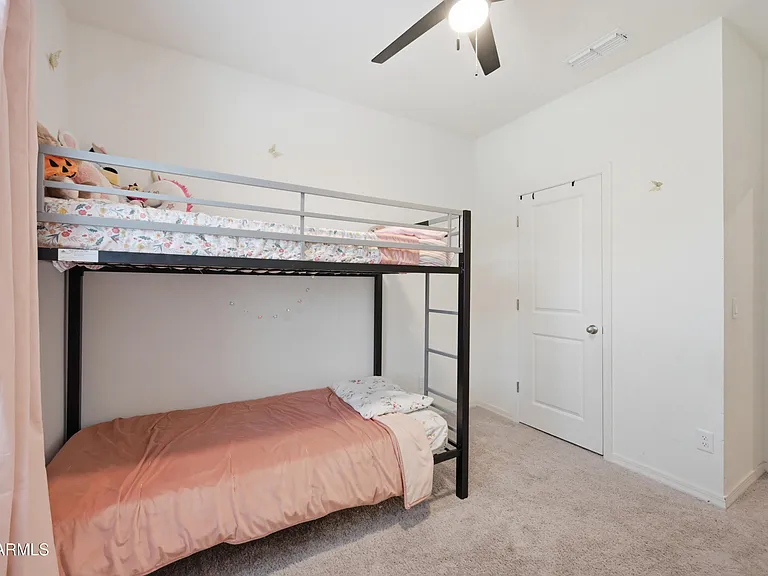 2022 E New Bonnet Ln — Photo 22
