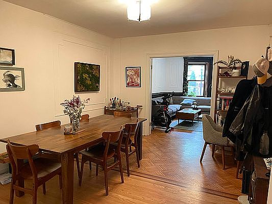 4th image of 92 Hancock St #1