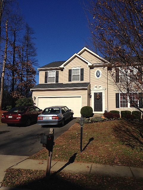 1st image of 379 Harper Dr