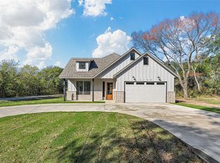 1104 Bora Bora St, Tool, TX 75143