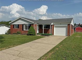 2840 Washington Ave, Hurricane, WV 25526