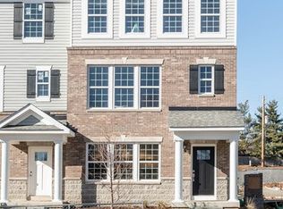 3551 Bunker Dr #0, Woodridge, IL 60517