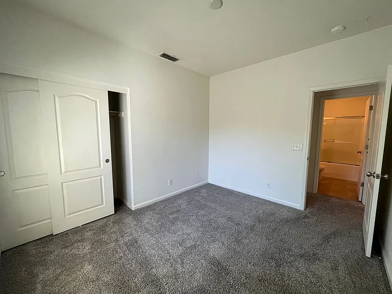 3301 N Park Dr #1312 — Photo 14