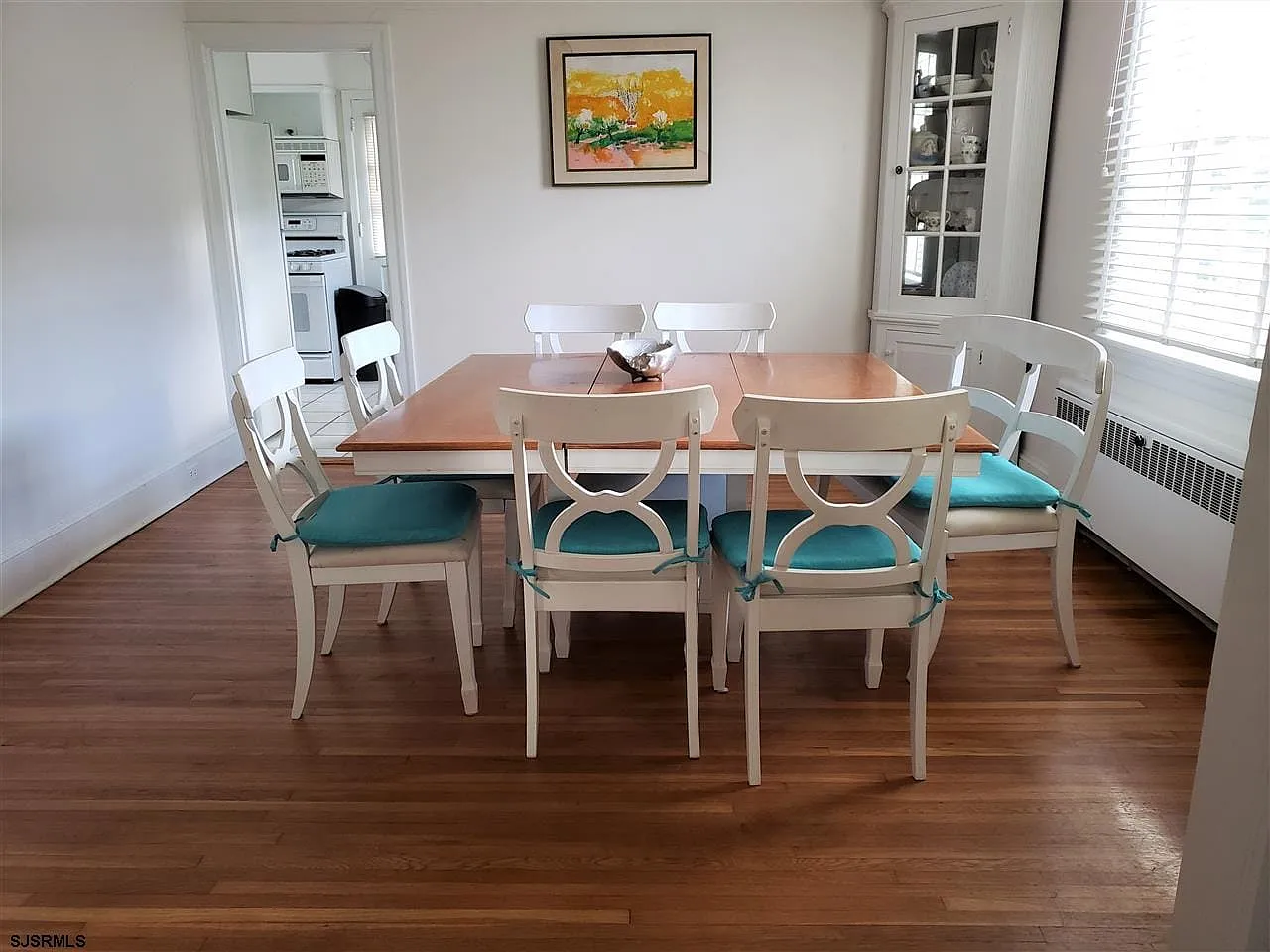 4 bed, 3.5 bath, 2430 sqft, $15,000 — Photo 4