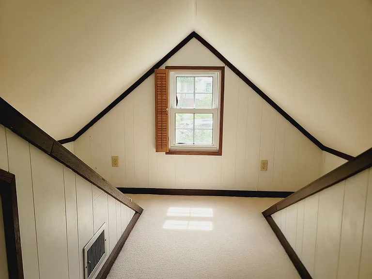 608 Talaflo St — Photo 24