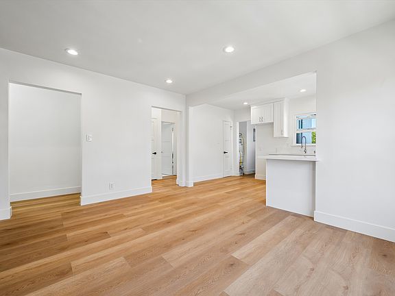 5th image of 4431 Exposition Blvd #4431