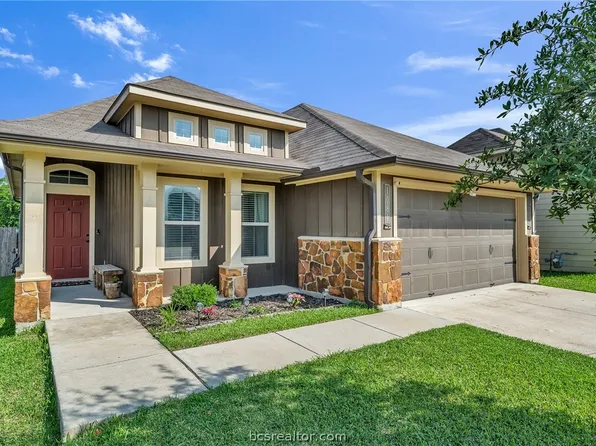 1081 Venice Dr, Bryan, TX 77808