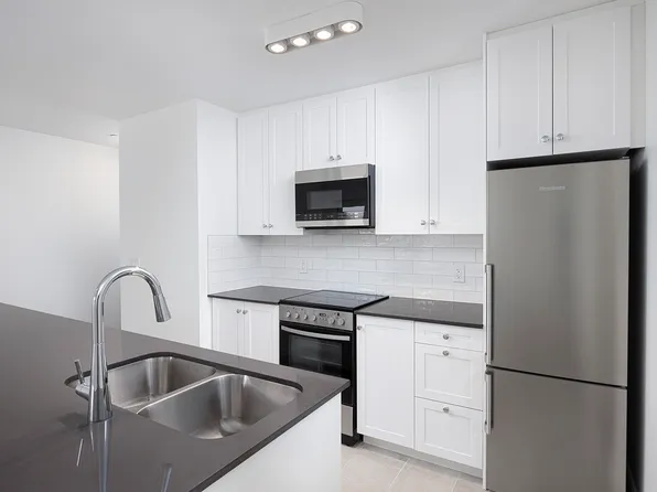 67 Parkwoods Village Dr.