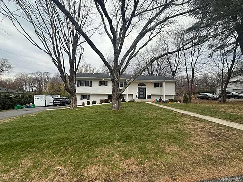 24 S Parker Dr Photo 1