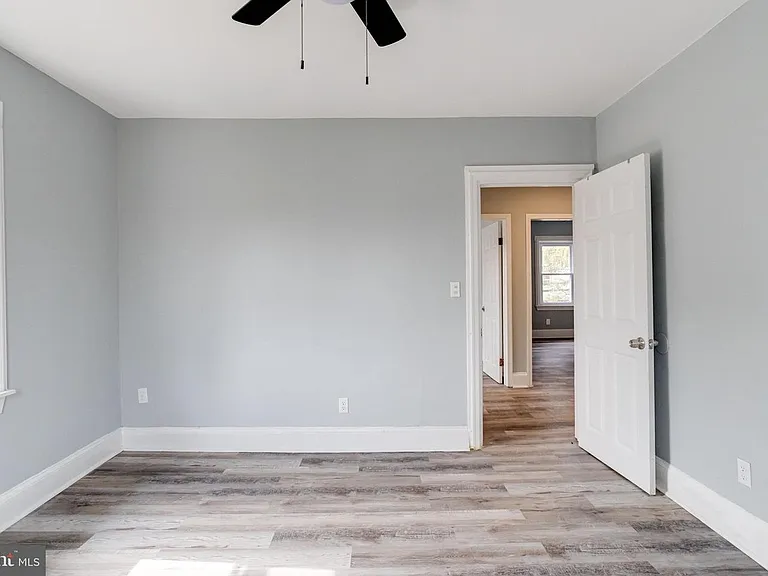 3401 W Rogers Ave #1 — Photo 27