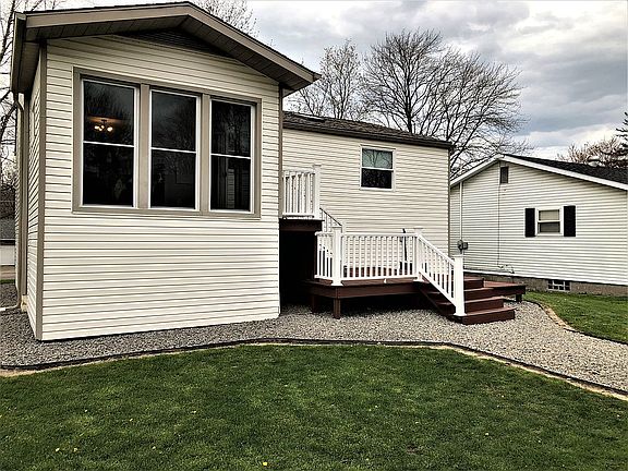 5th image of 1450 Cranbrook Dr