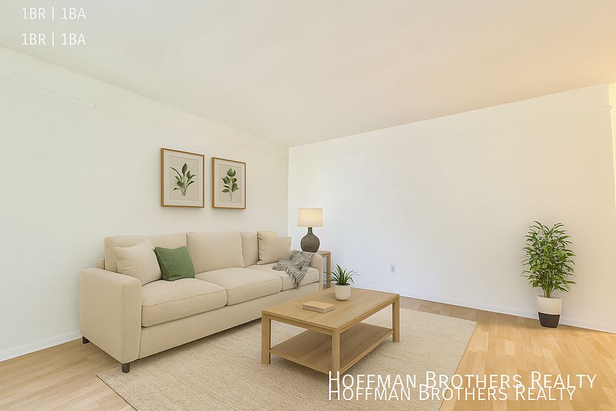 1st image of 1327 N Laurel Ave #14