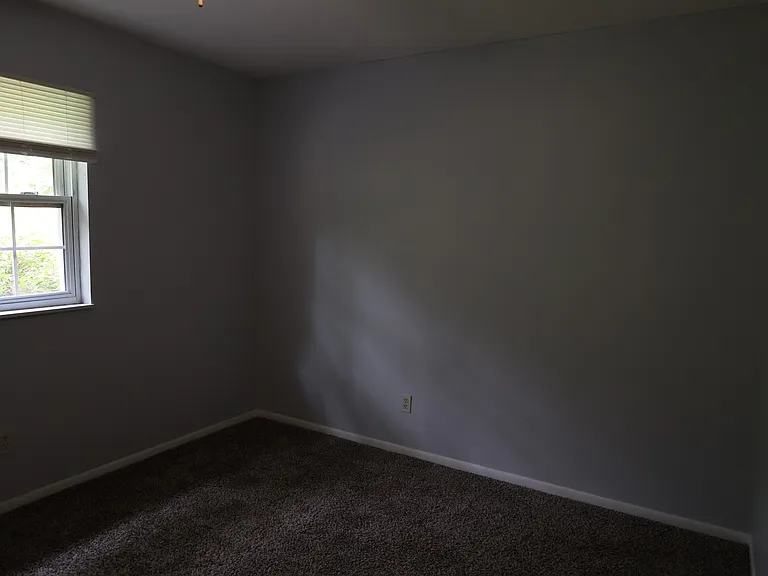 205 Long St #2 — Photo 31