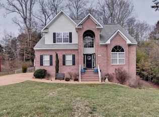 5300 Hillside Way, Williamsburg, VA 23185