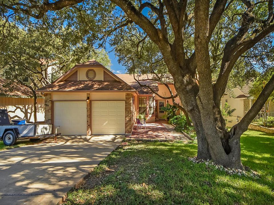 1st image of 11923 Meadowfire Dr