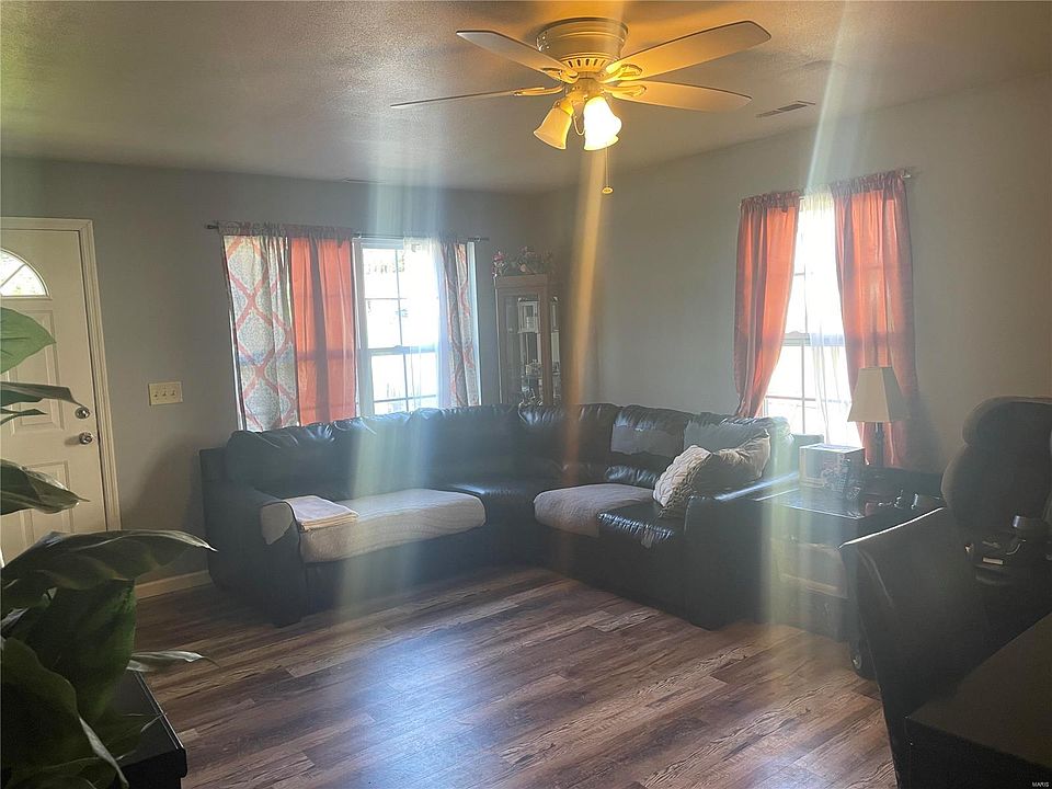 222 Hickory St, Silex, MO 63377 Zillow