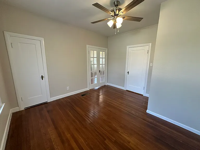736 Mulberry St — Photo 3