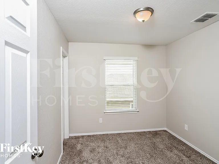 11726 Silver Fld — Photo 14