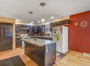 3245 N 47th St, Milwaukee, WI 53216