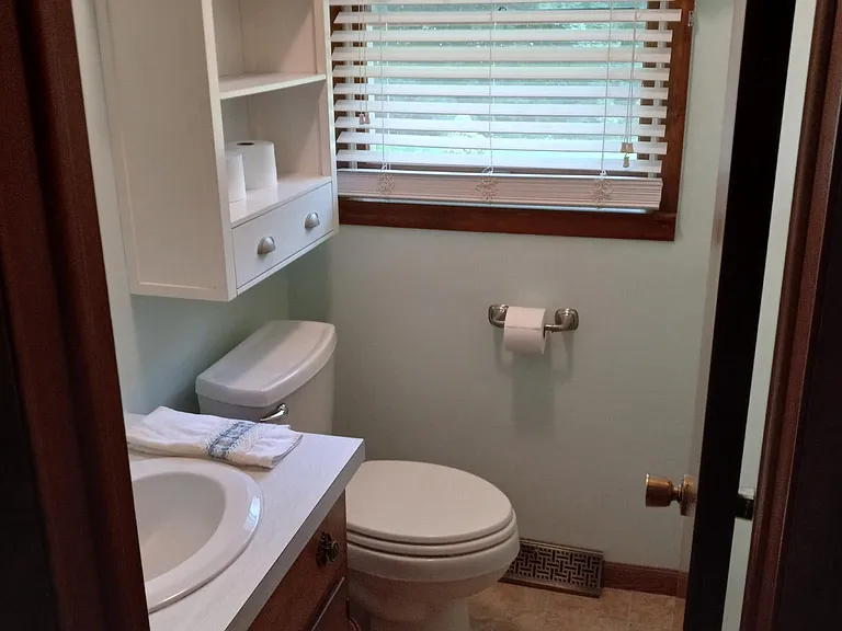 4661 S Sheridan Rd — Photo 18