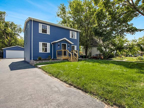 3rd image of 10753 S Neenah Ave