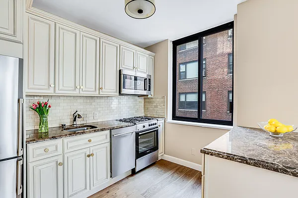 403 East 62nd Street #7C in Lenox Hill, Manhattan | StreetEasy