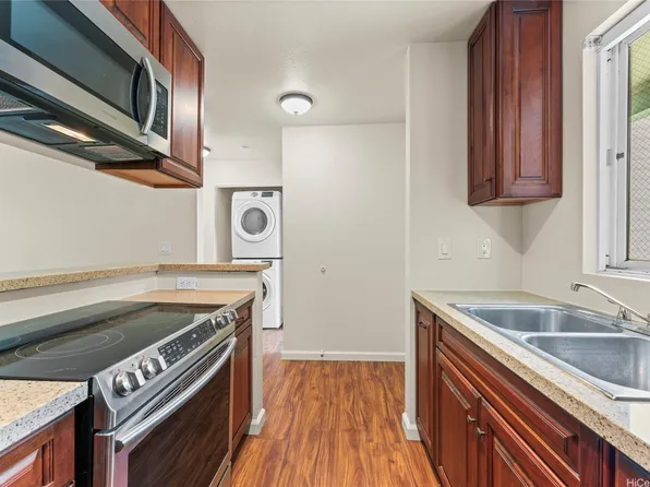 95-528 Wikao St APT C204, Mililani, HI 96789