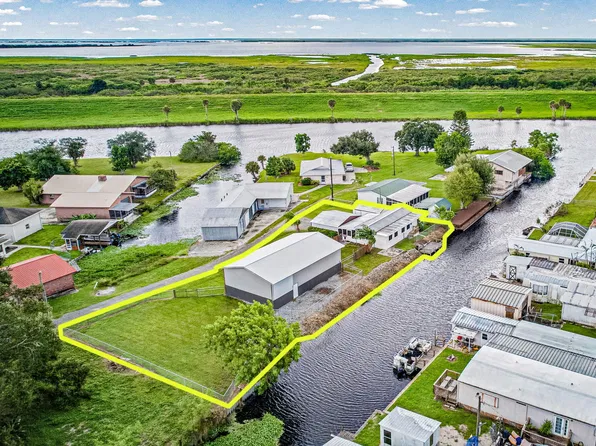 1058 CLARK Lane, Moore Haven, FL 33471