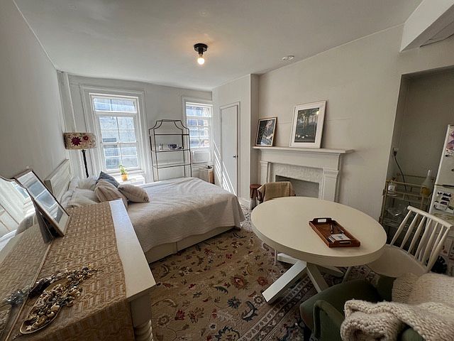 1st image of 244 W 10th St #14