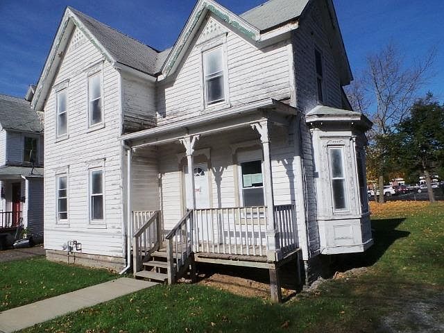 1st image of 13 Benton Ave